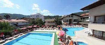 Bonjour 3* 말마리스